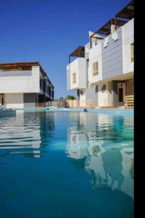 Noura Luxury Hotel Villa with free Pool and Beach access in Hurghada